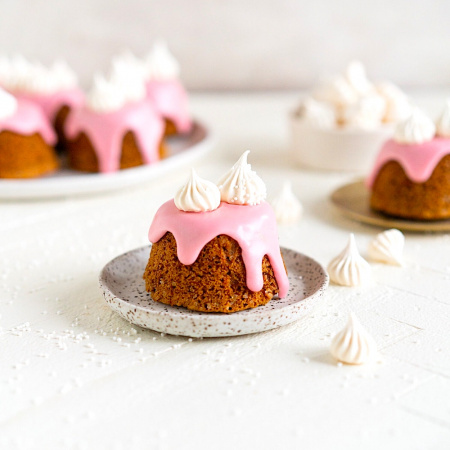 Кондитерская насадка 861 Tulip открытая звезда, Французская трубочка д.5.5 мм, 9 лучей